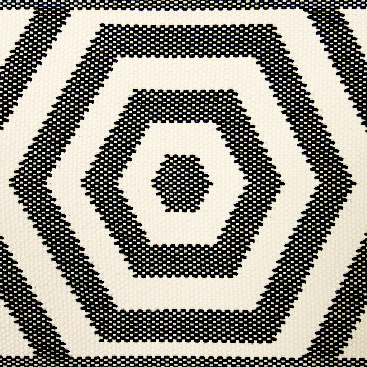 BEES-KNEES-INDOOR-OUTDOOR-TAPE-BLACK-SCHUMACHER-82452 - Schumacher Trim