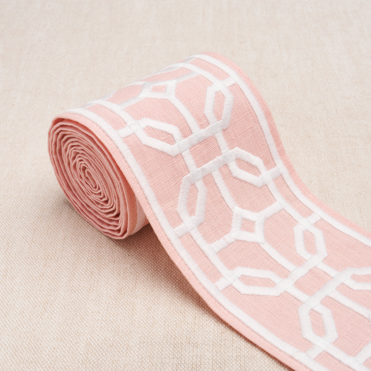 GAZEBO-TRELLIS-TAPE-BLUSH-SCHUMACHER-83654 - Schumacher Trim