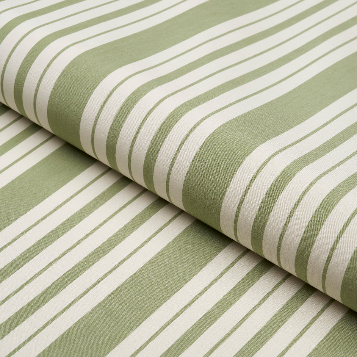 MARKIE-STRIPE-LEAF-GREEN-SCHUMACHER-83803 - Schumacher Tela
