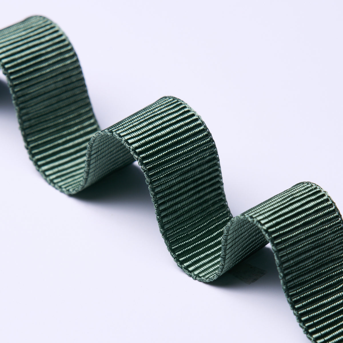 MEDIUM-FAILLE-TAPE-PATINA-SCHUMACHER-83860 - Schumacher Recortar