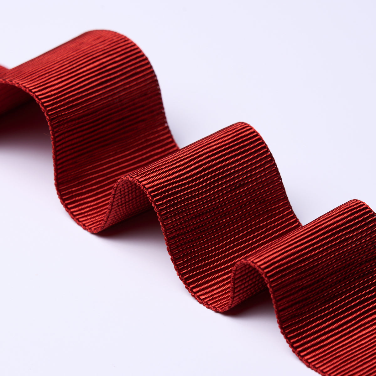 WIDE-FAILLE-TAPE-FLAME-SCHUMACHER-83872 - Schumacher Recortar