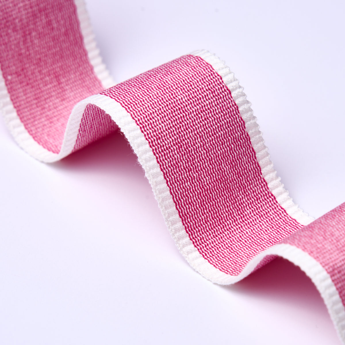 SANDPIPER-TAPE-MEDIUM-PINK-SCHUMACHER-84082 - Schumacher Recortar