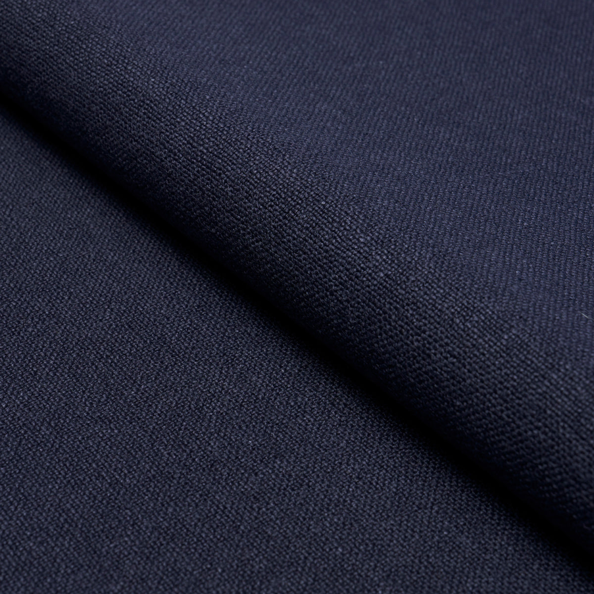 LARS-RUSTIC-LINEN-NAVY-SCHUMACHER-84492 - Schumacher Fabric