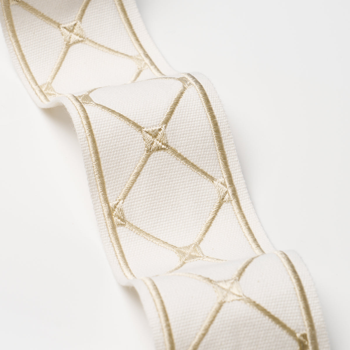 PARISIAN-BAMBOO-IVORY-SCHUMACHER-84603 - Schumacher Trim