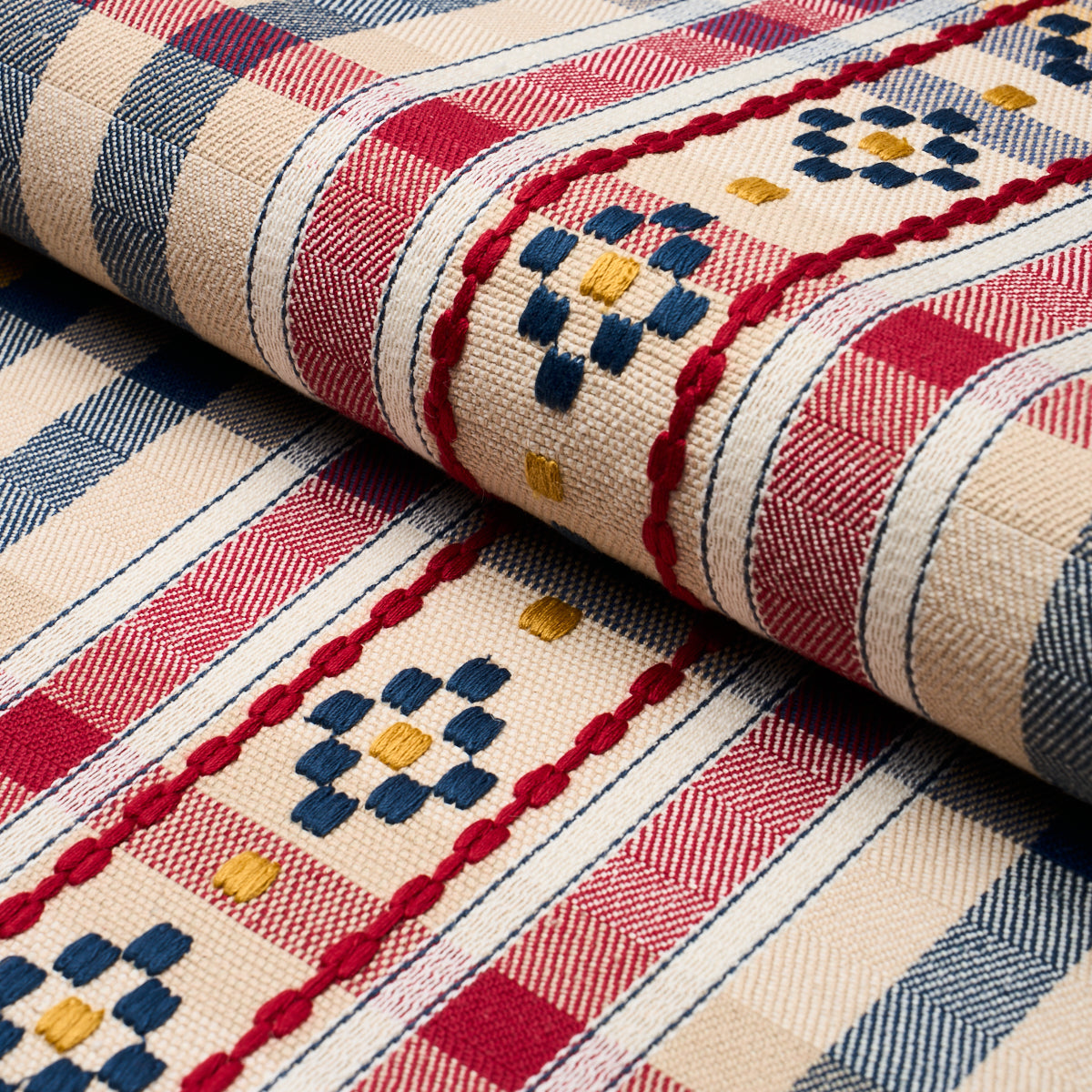 Hutton Hand Woven Check - Rouge & Navy - Schumacher 84730 Fabric - Schumacher Tela