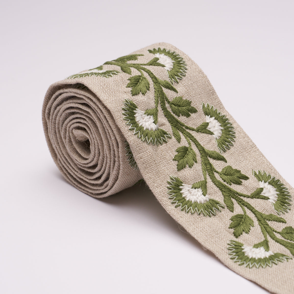 LOTTIE-TAPE-MOSS-SCHUMACHER-85654 - Schumacher Recortar