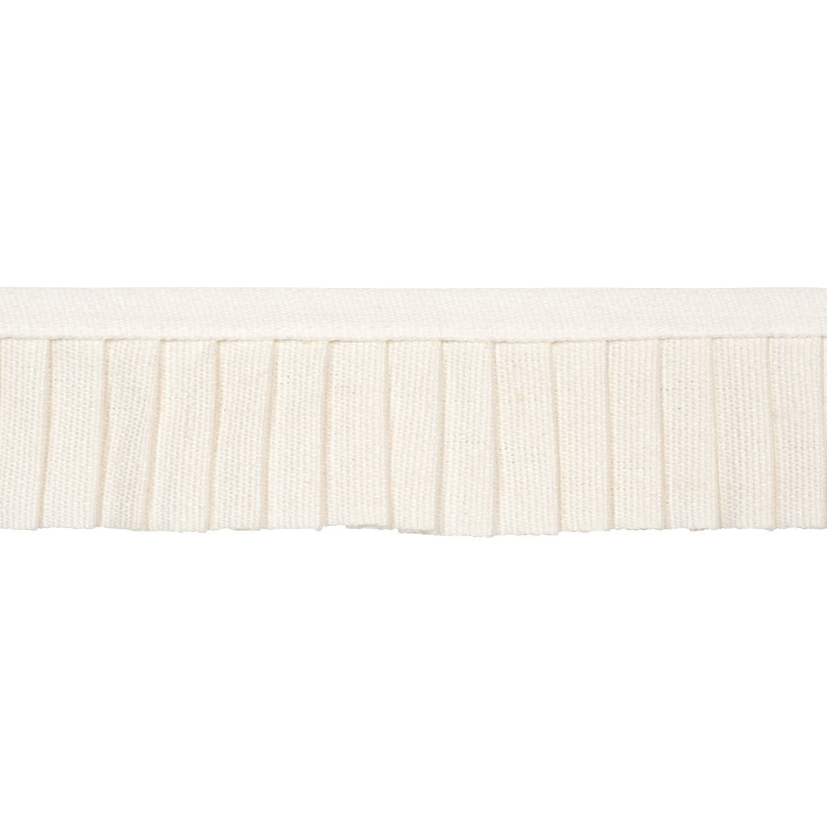 CLARA-PLEATED-TAPE-IVORY-SCHUMACHER-85962 - Schumacher Recortar