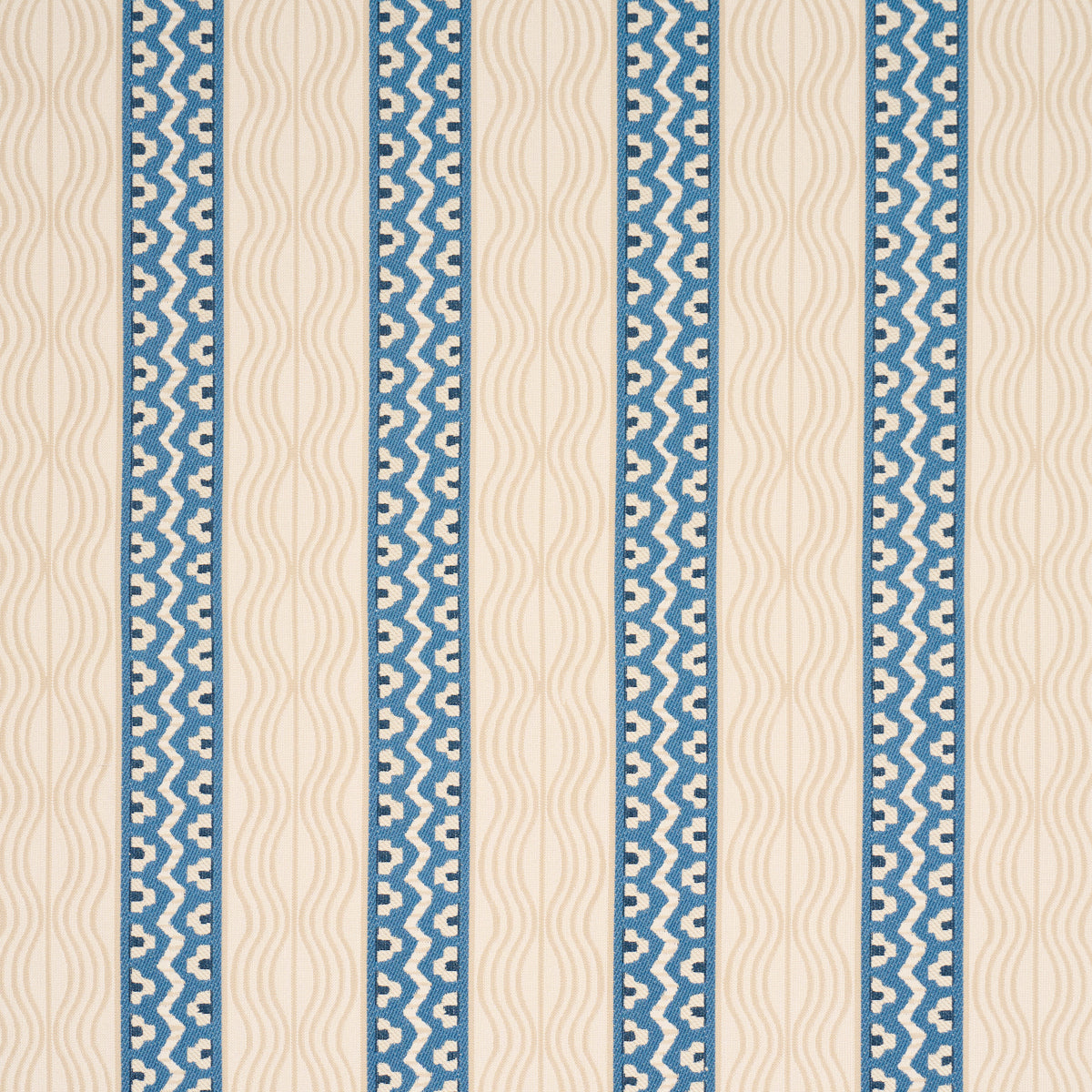 CR-ME-ANGLAISE-ENGLISH-CREAM-DENIM-BLUE-SCHUMACHER-87450 - Schumacher Fabrics
