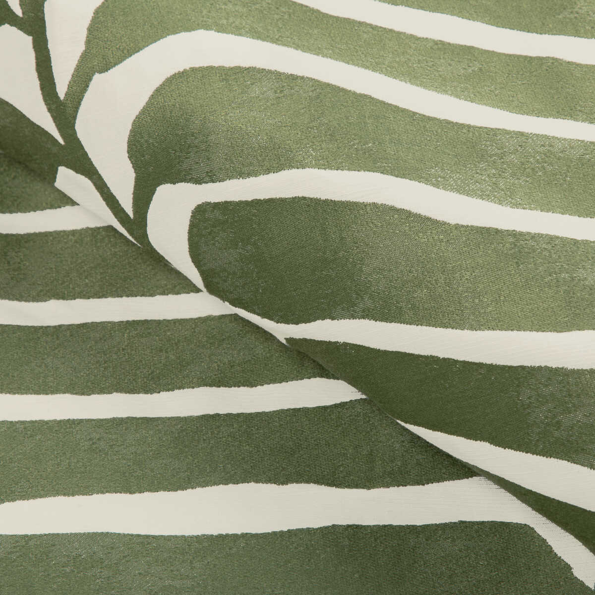 Rio Vine - Verde - KRAVET COUTURE Fabric