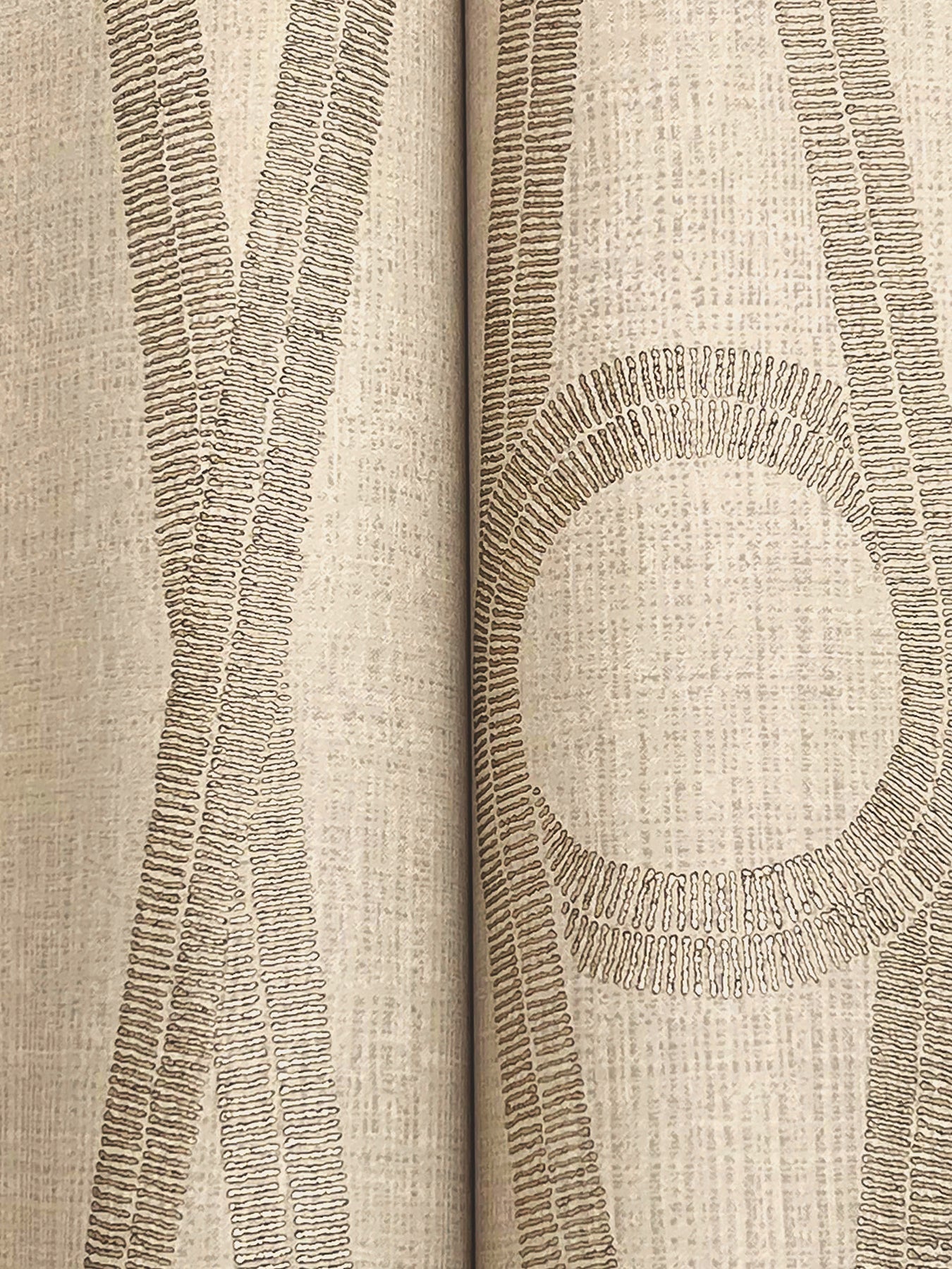 henlein-gold-york-wallcoverings-ab3012