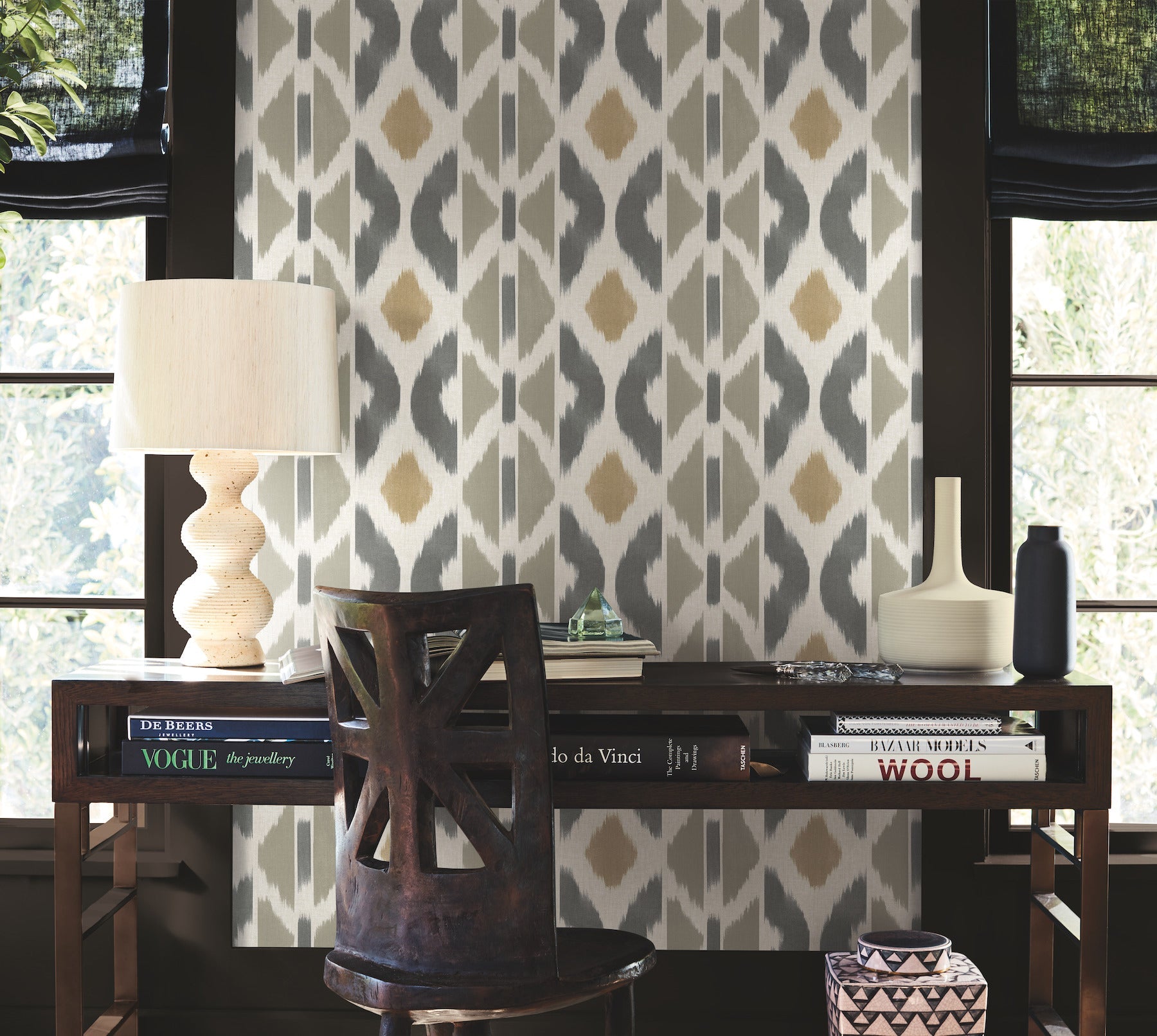 patan-taupe-york-wallcoverings-ab3095