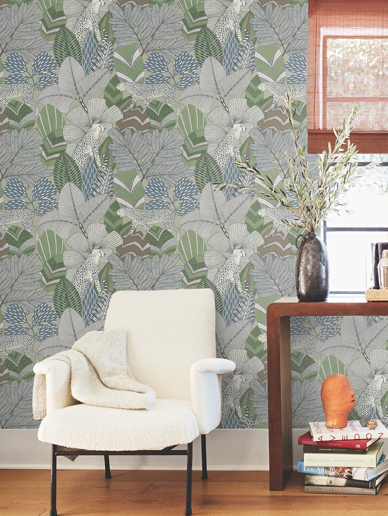 namiri-blue-york-wallcoverings-ab3115