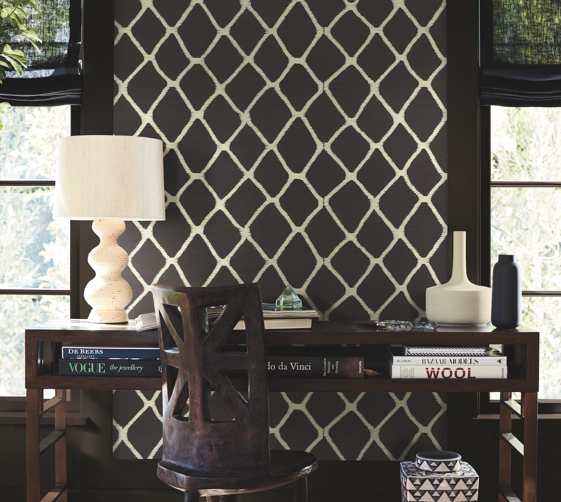tonga-black-white-york-wallcoverings-ab3121