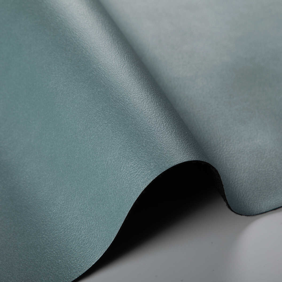 Agatha - Mineral - KRAVET CONTRACT Fabric