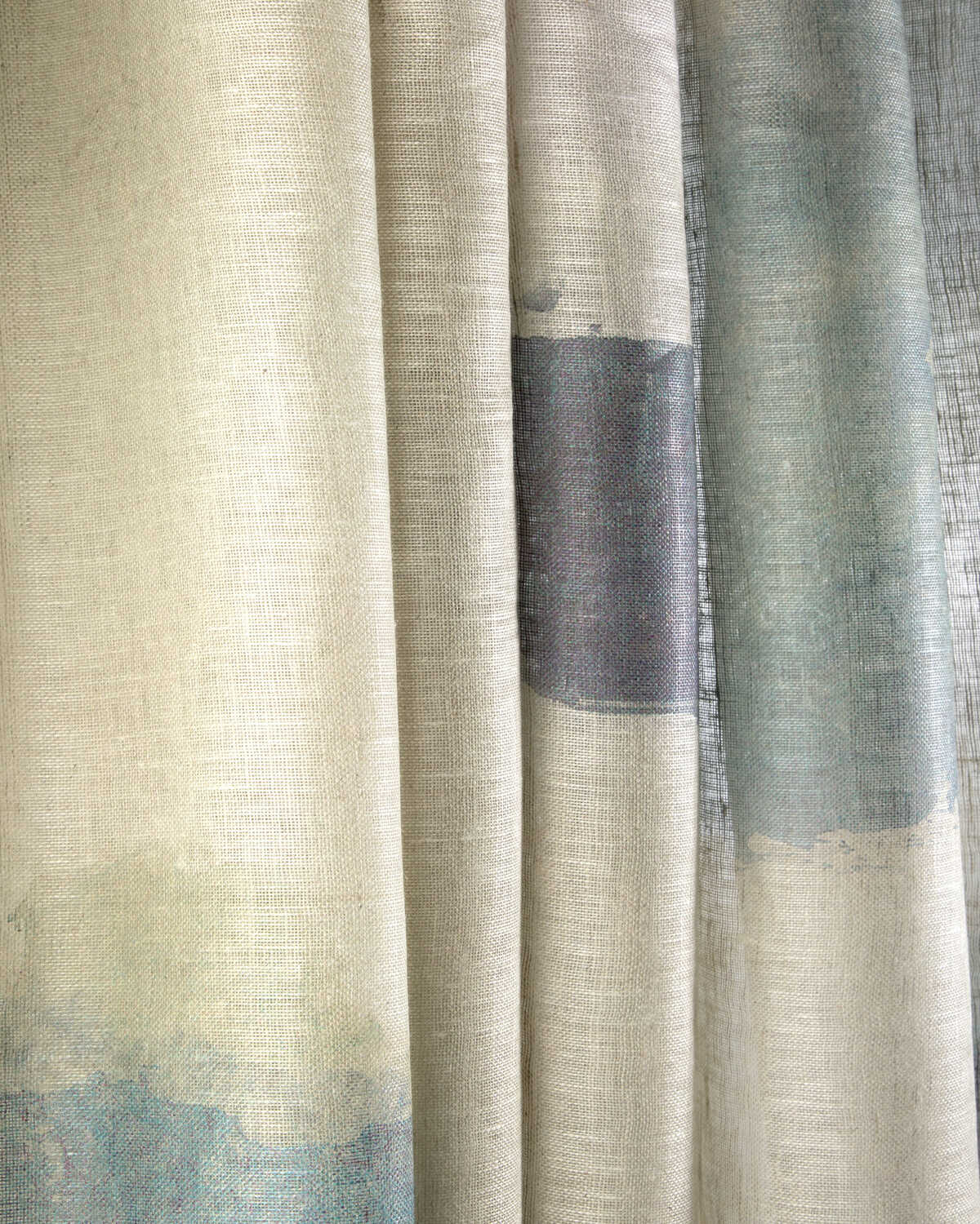 Air Brush - Multi - KRAVET COUTURE Fabric