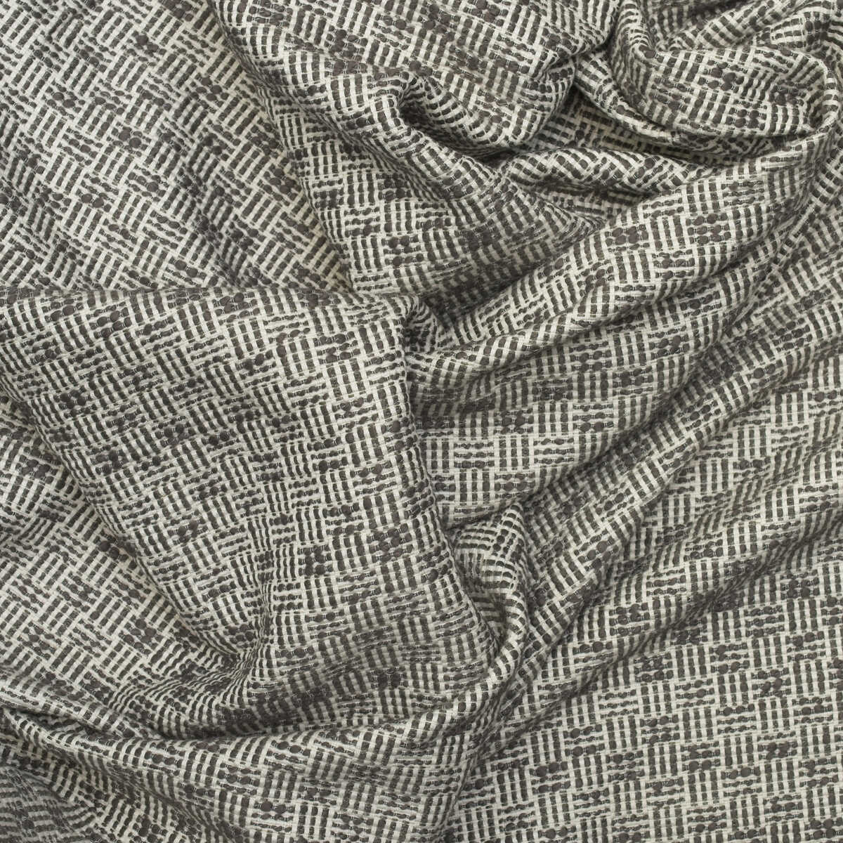 Flint - Truffle - KRAVET COUTURE Fabric