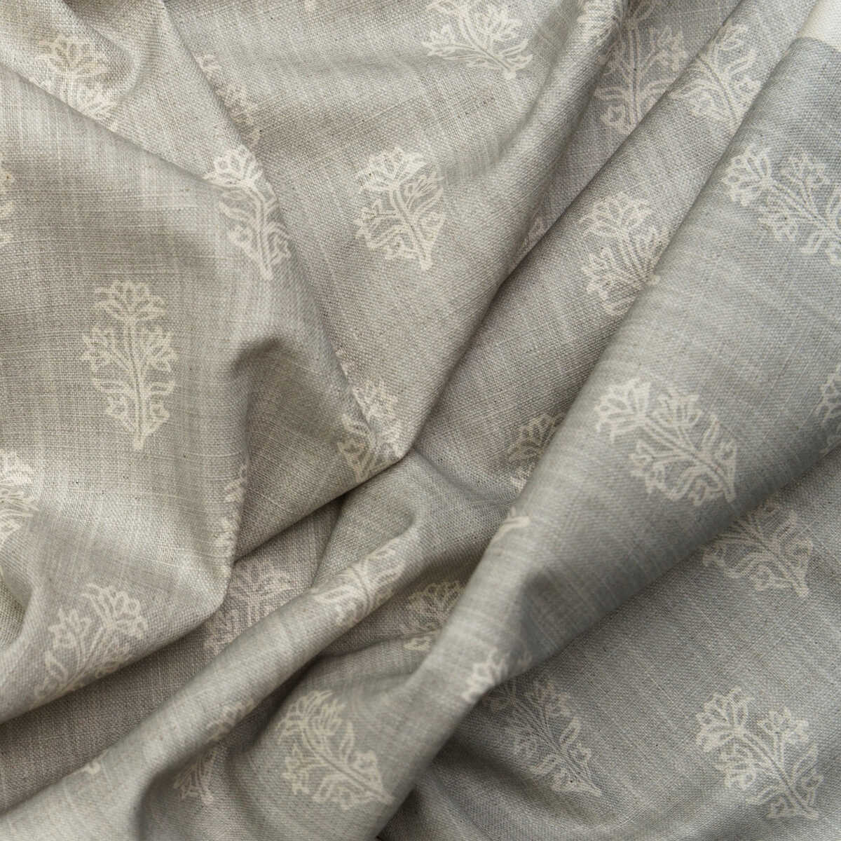 Buttercup - Cloud - KRAVET COUTURE Fabric