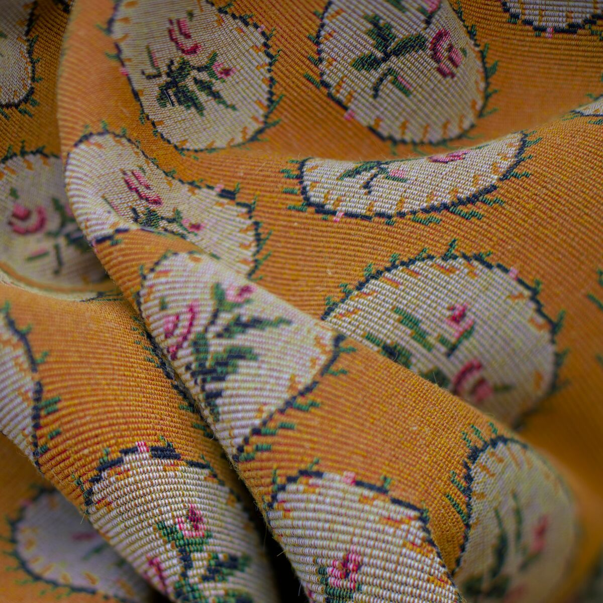Bobbin - Sunshine - Kravet Couture Fabric