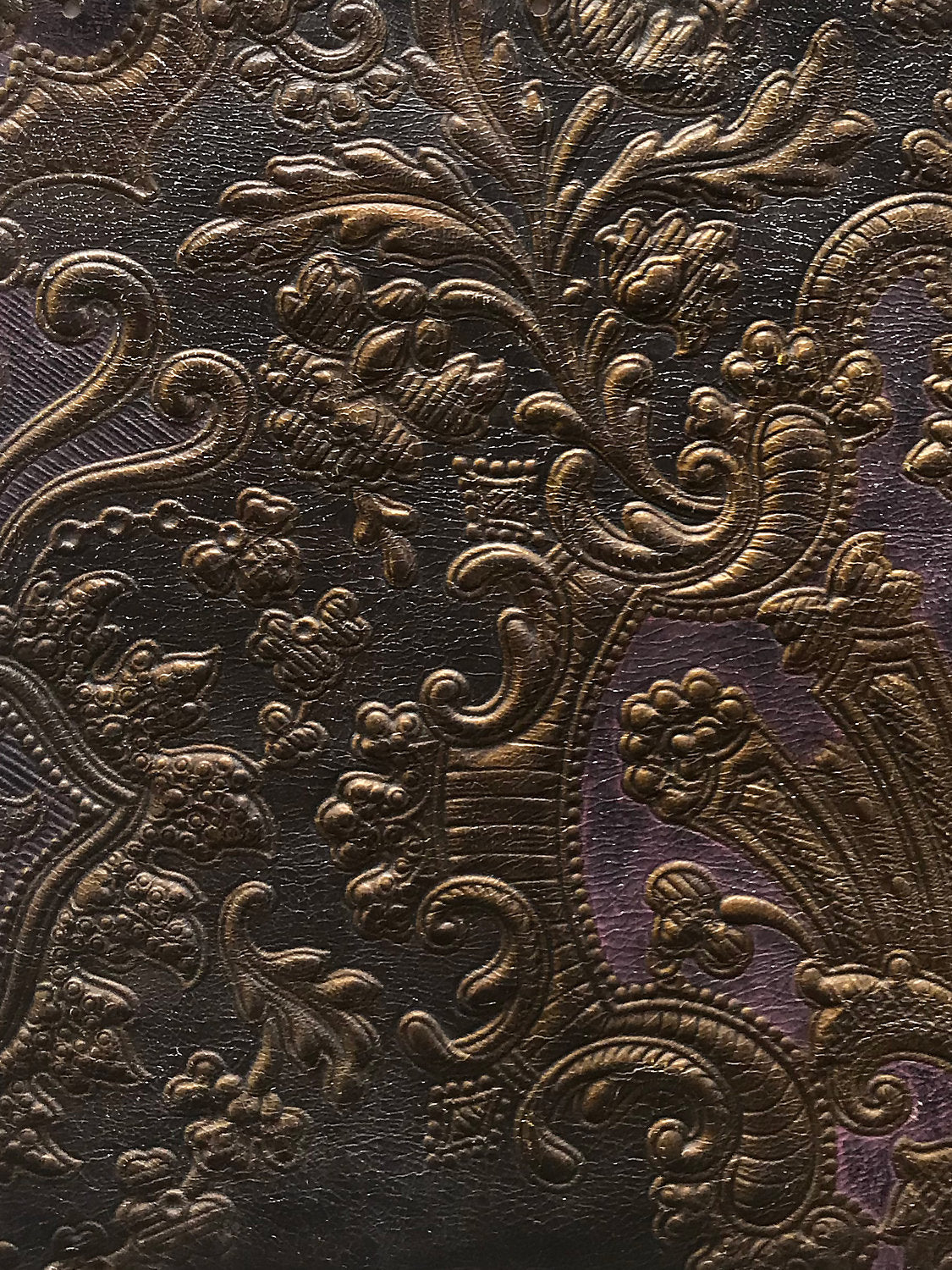 Cuir Colbert - Mauve/Gold - Scalamandre Fabric