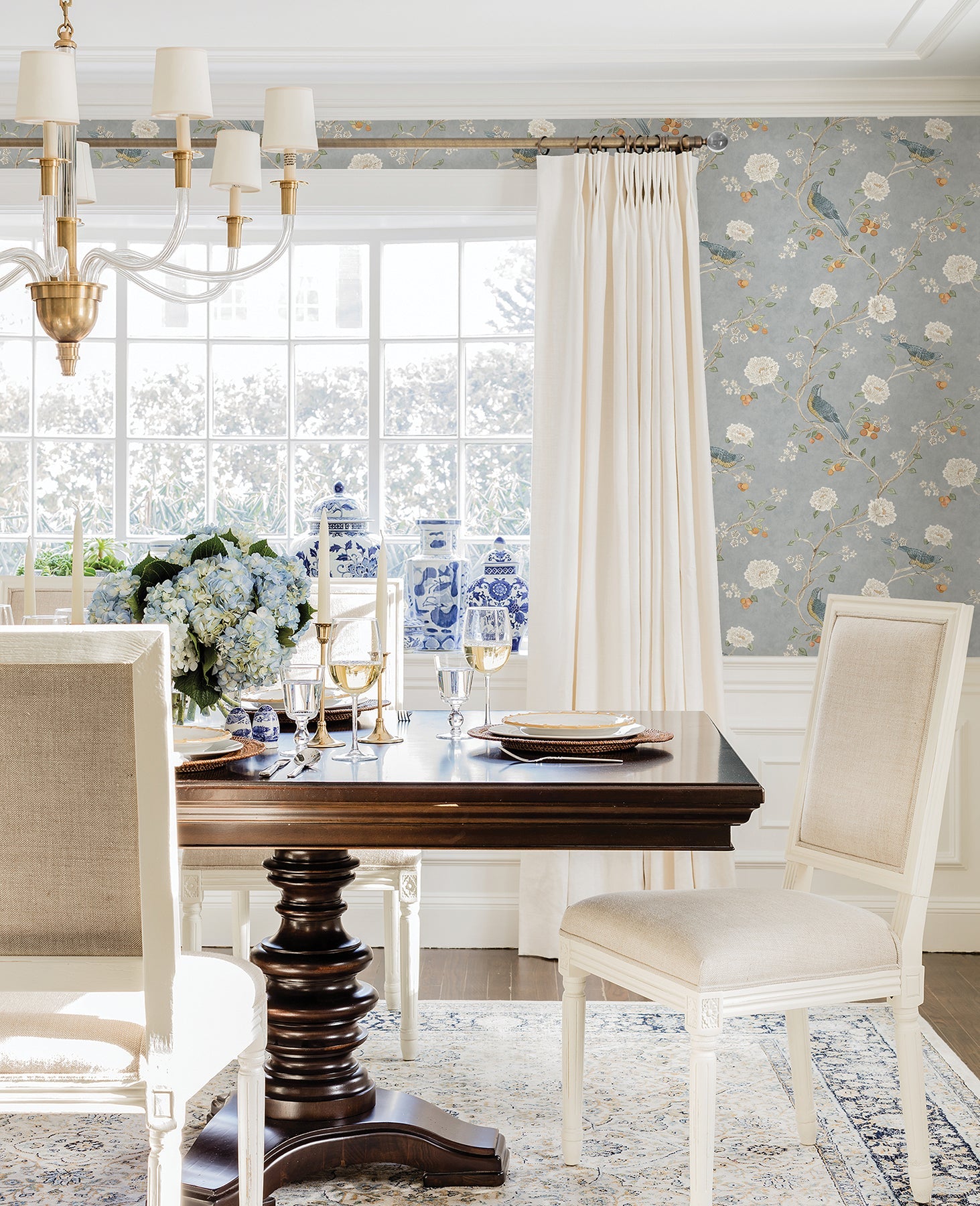 wellesley-heather-chinoiserie-wallpaper-blue-heather-york-wallcoverings-ast4362