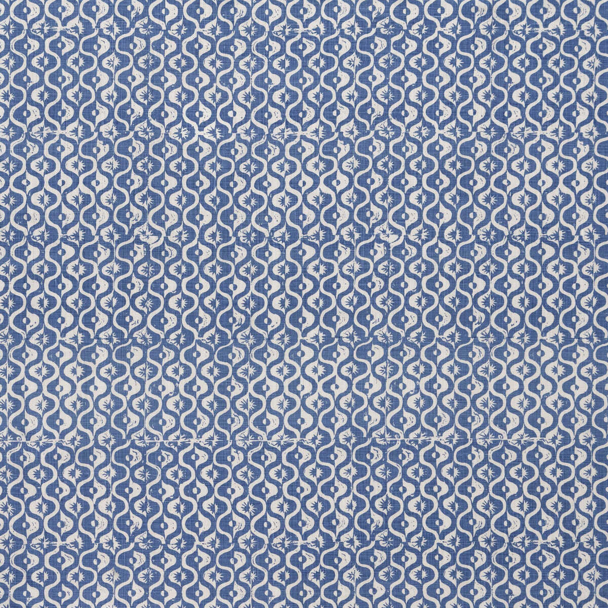 Small Medallion - Azure - LEE JOFA Fabric
