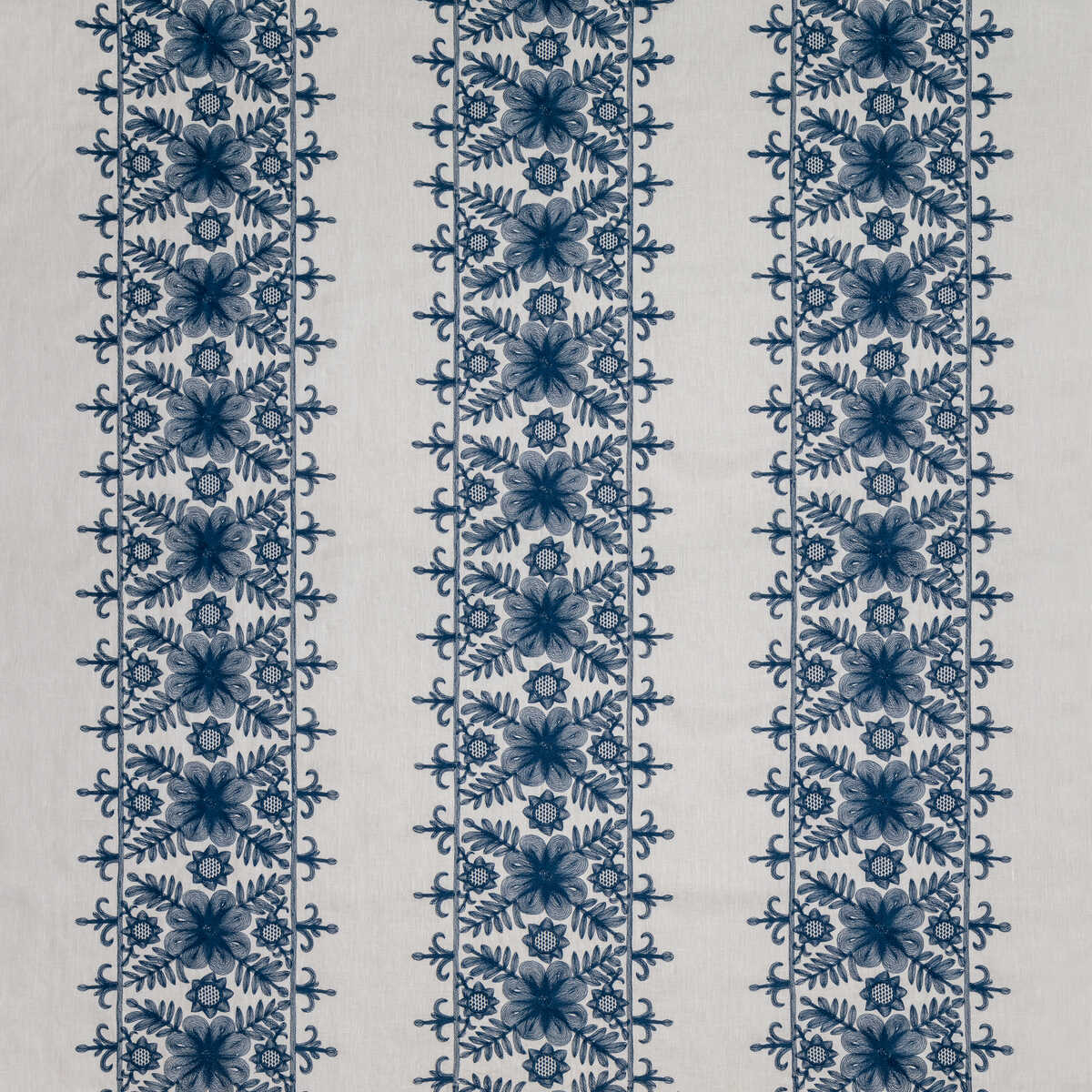 Angelica - Navy - LEE JOFA Fabric