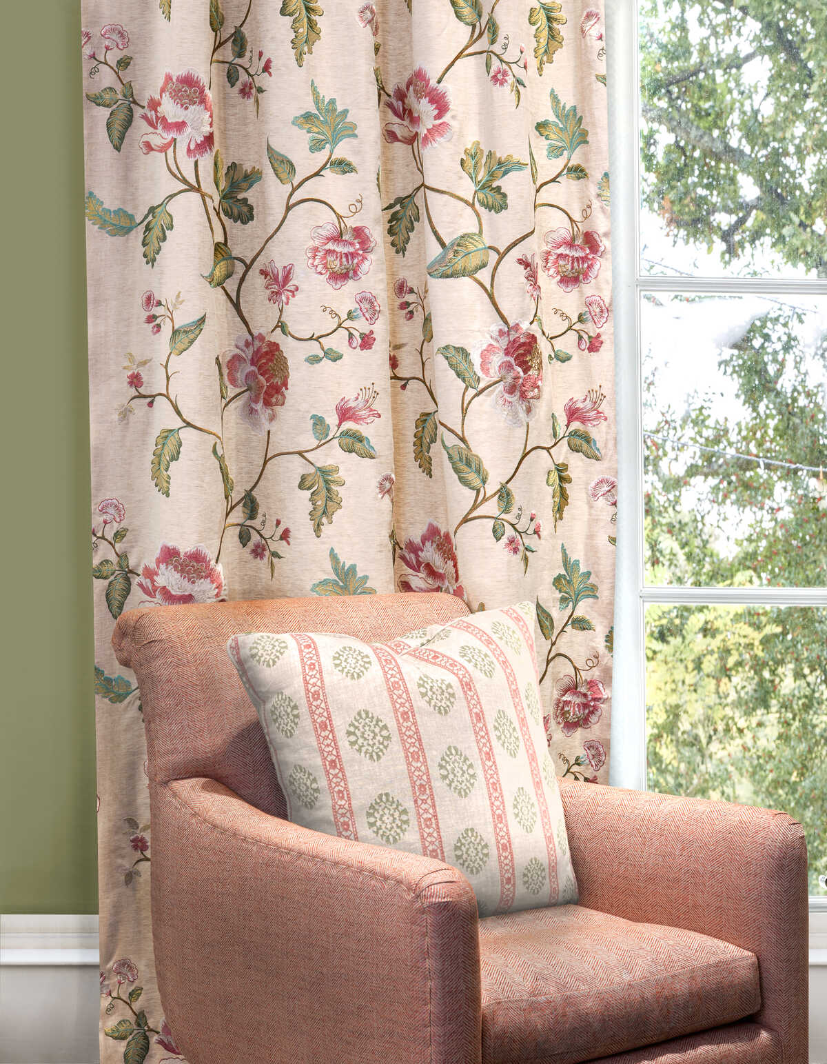 Alma - Red/Green - G P & J BAKER Fabric