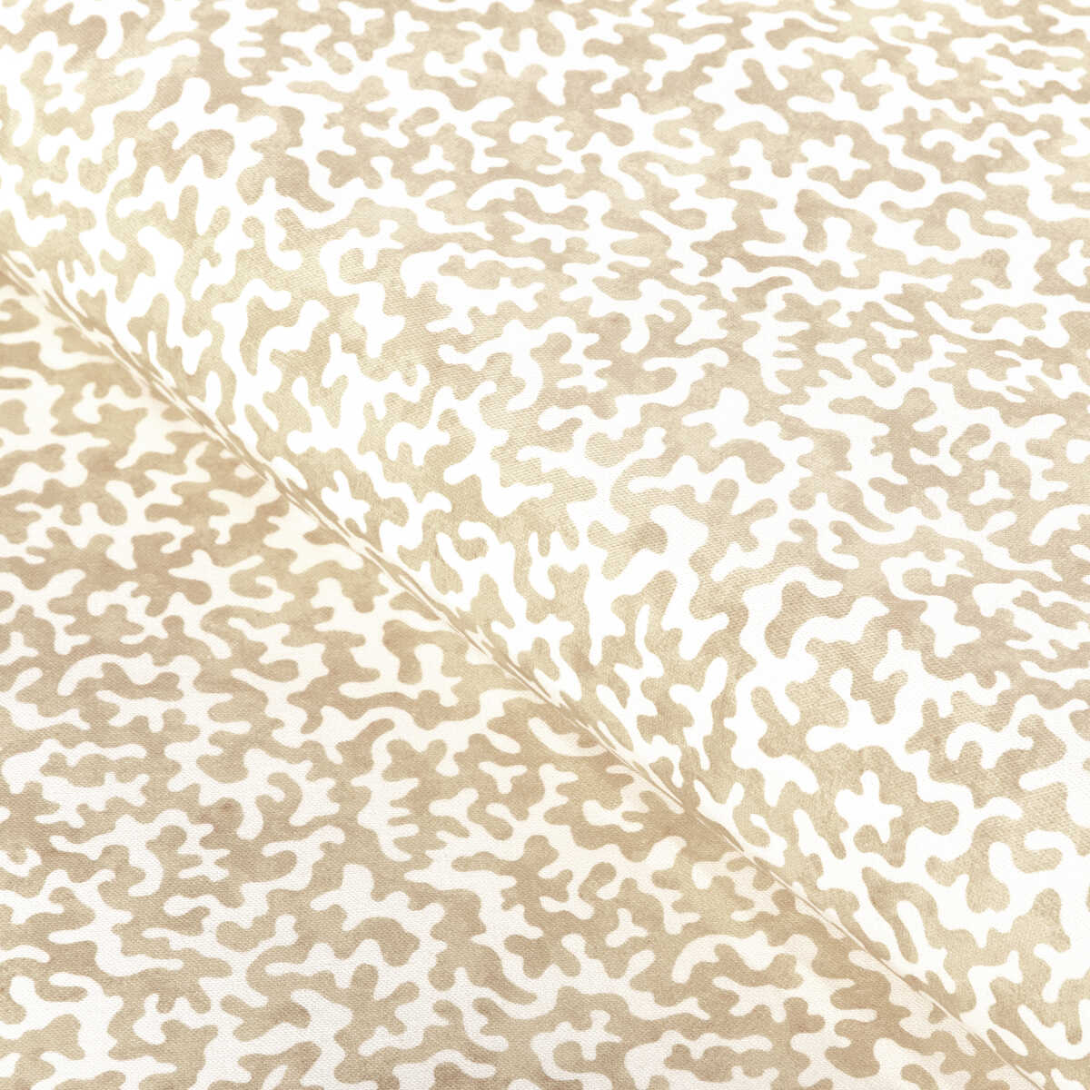 Coralcoast - Sand - KRAVET BASICS Fabric