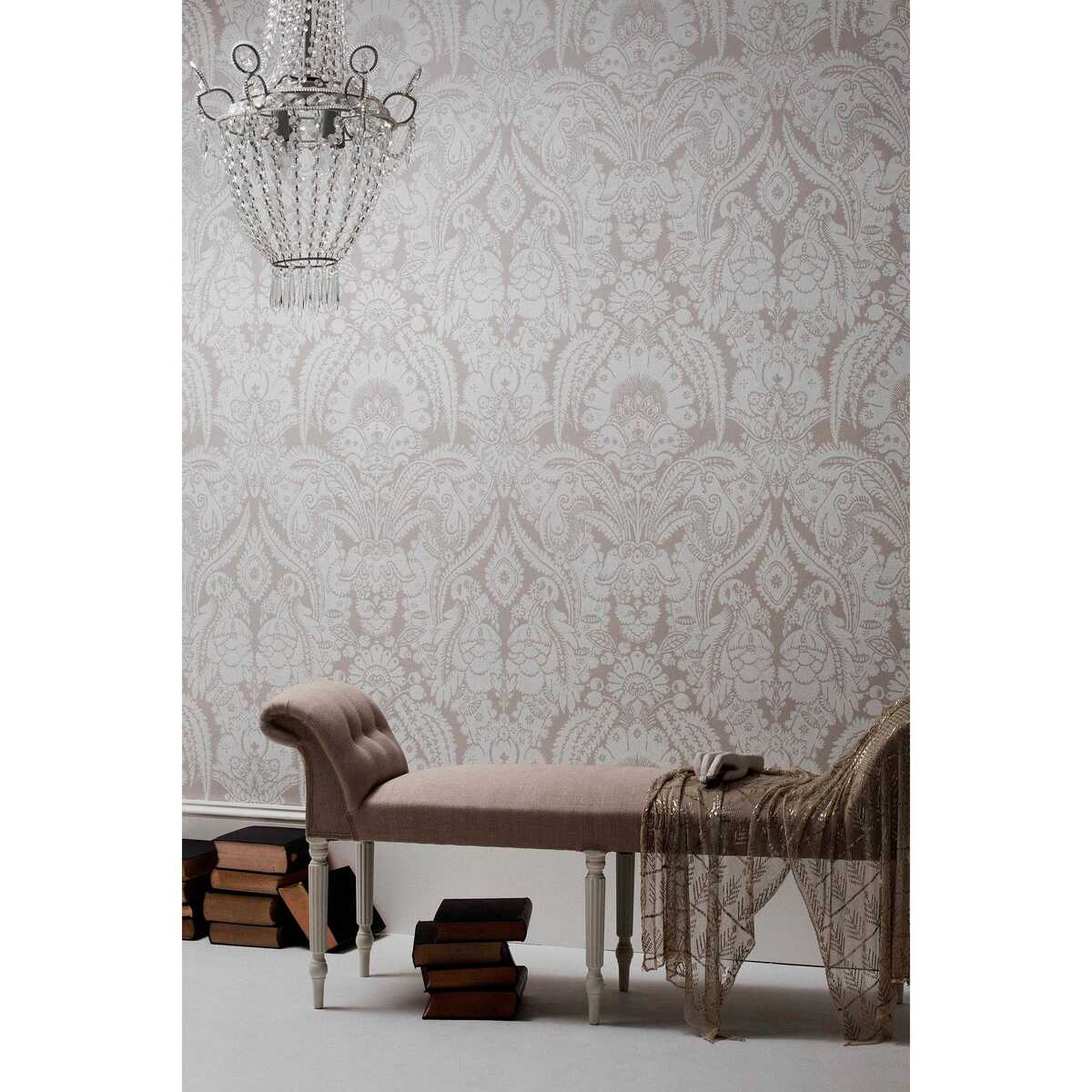 Chatterton - Shell & Ivory - COLE & SON Wallpaper