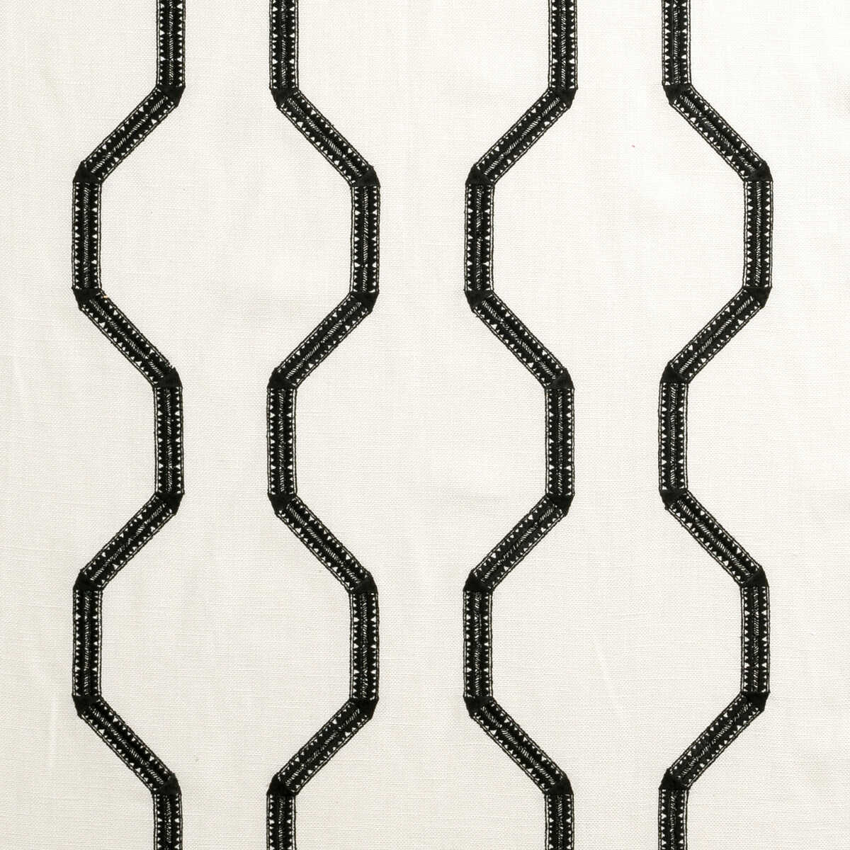Bw1012 - Black/White - CLARKE AND CLARKE Fabric