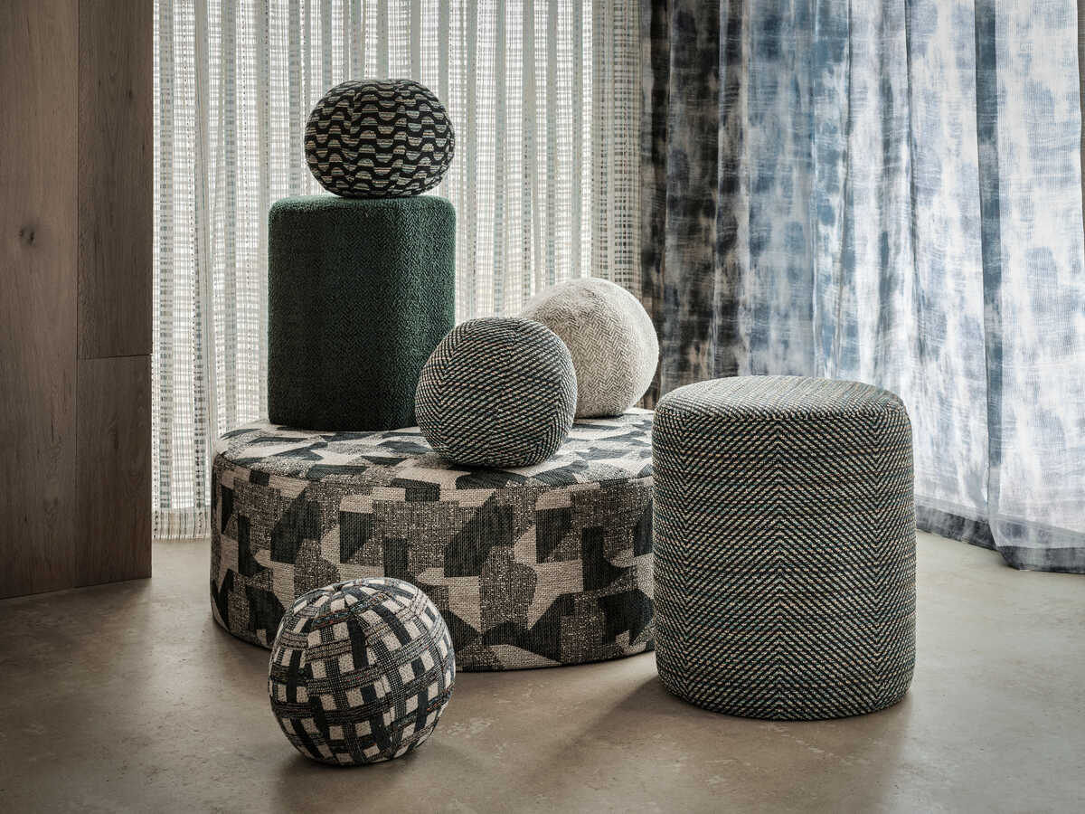 Kasper - Kingfisher - CLARKE AND CLARKE Fabric
