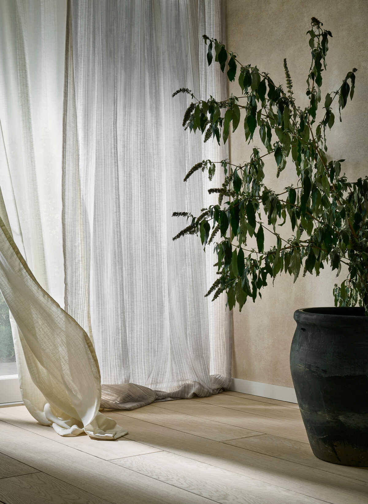 Rapello - Linen - CLARKE AND CLARKE Fabric