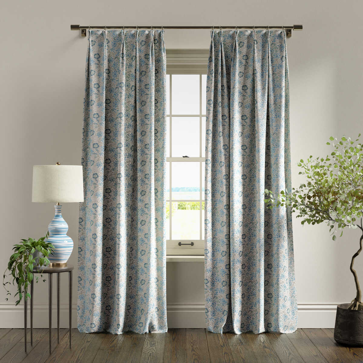 Mallow - Denim/Ivory - CLARKE AND CLARKE Fabric