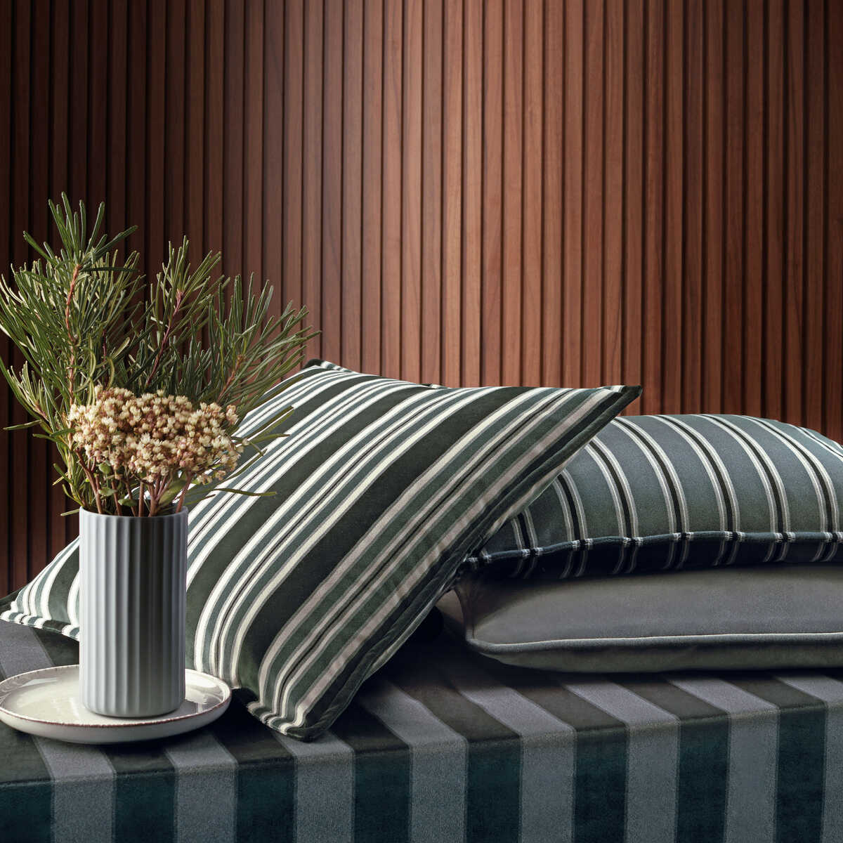 Ashdown - Graphite - CLARKE AND CLARKE Fabric