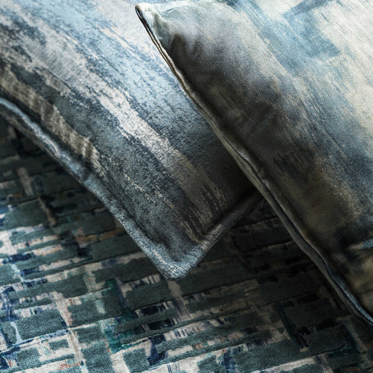 Lagna - Denim/Linen - CLARKE AND CLARKE Fabric