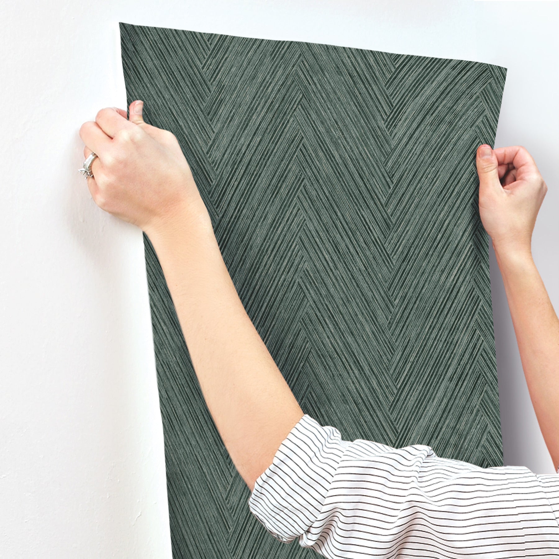 thatched-chevron-wallpaper-bottle-green-york-wallcoverings-fm1054