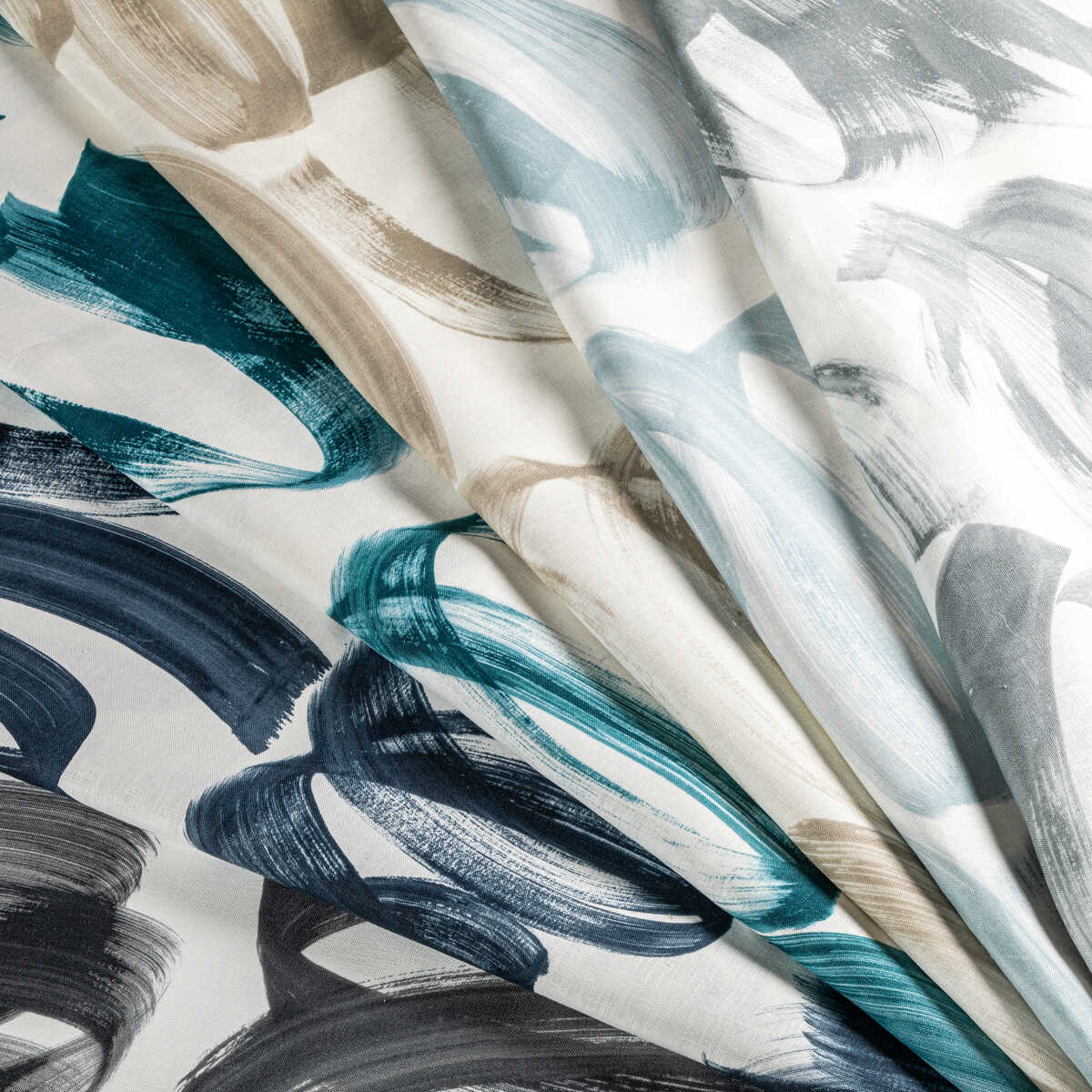 Laryo Print - Stone - LEE JOFA MODERN Fabric