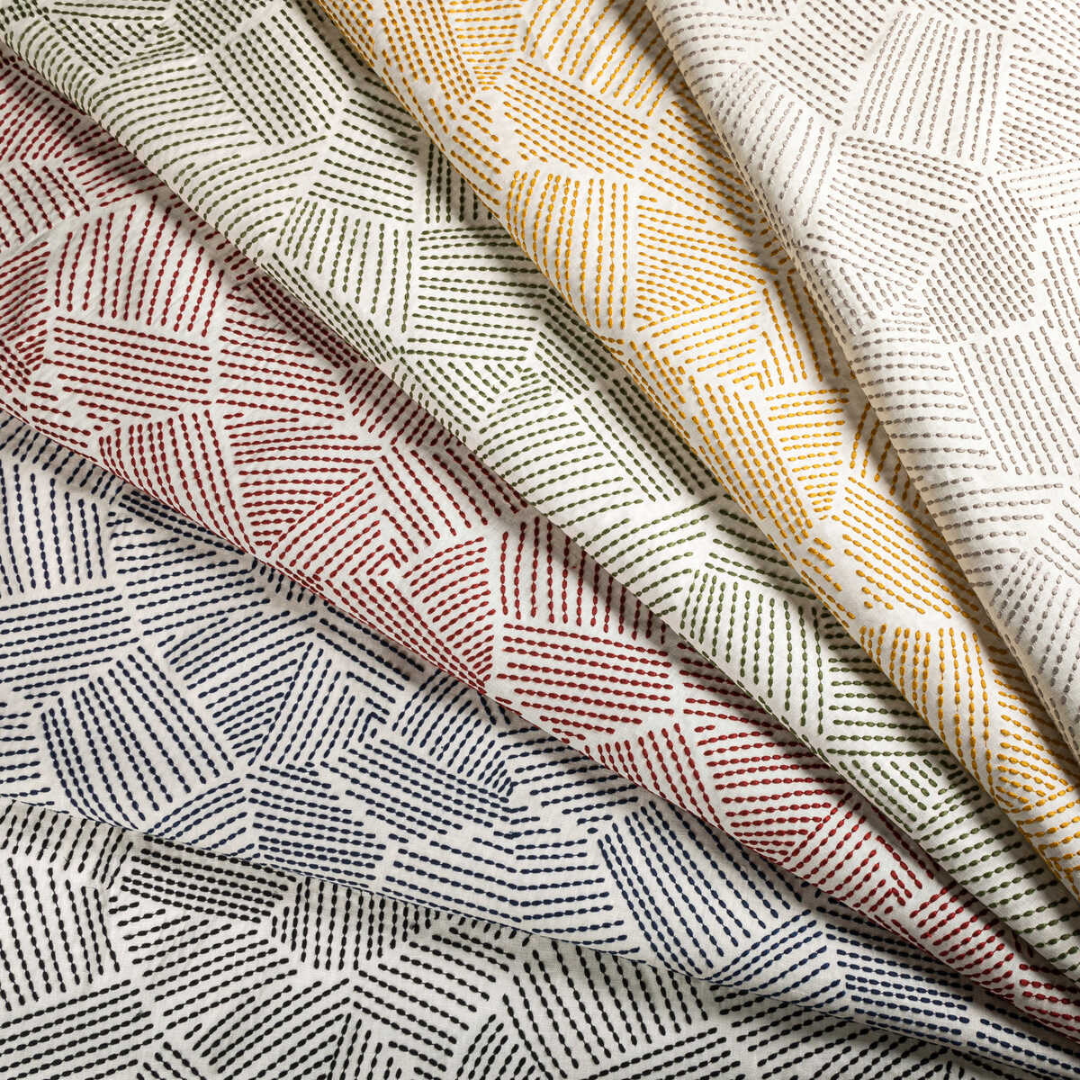Chord Embroidery - Gold - LEE JOFA MODERN Fabric