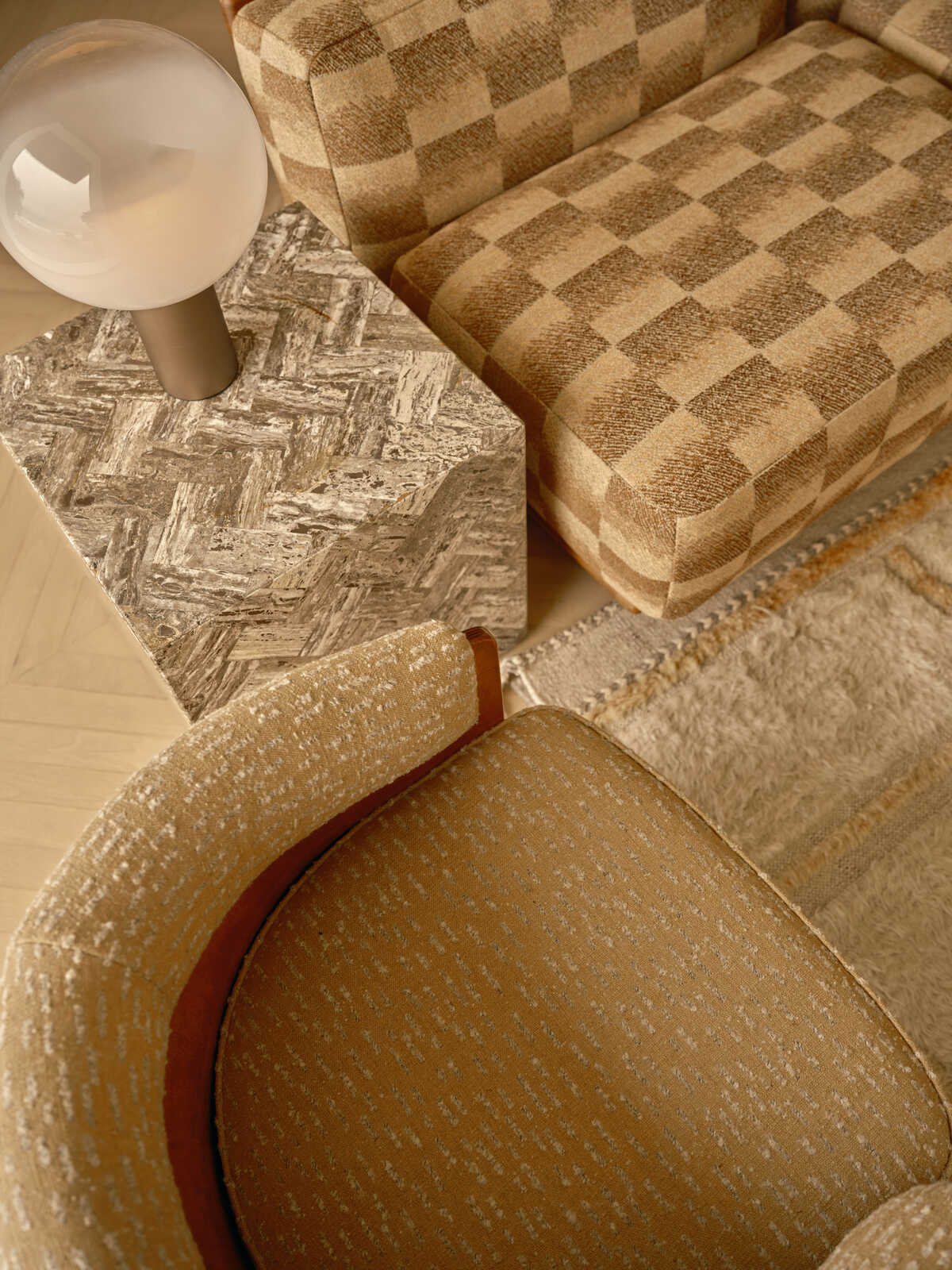 Slew - Glow - LEE JOFA MODERN Fabric