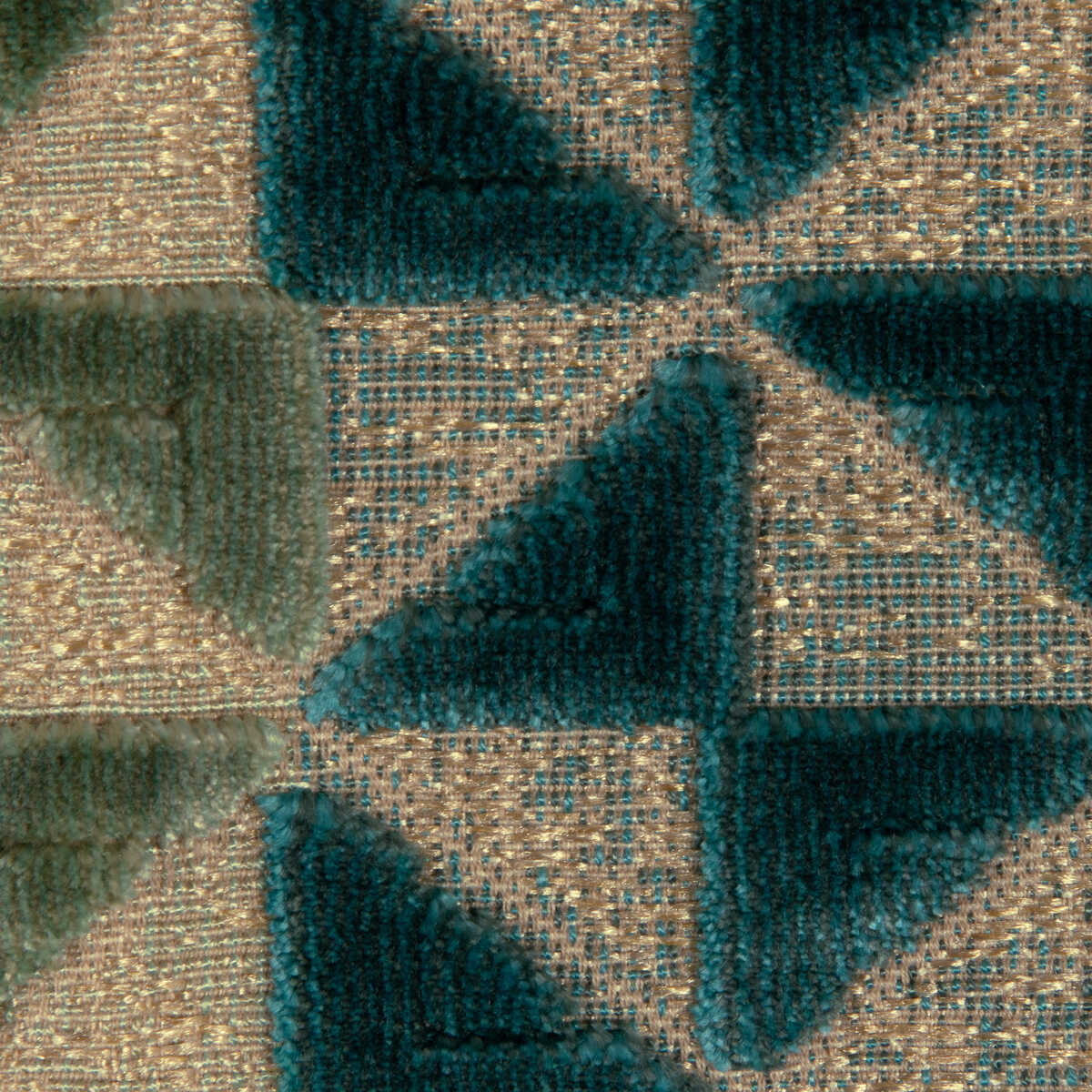 Prisma Velvet - Turquoise - LEE JOFA MODERN Fabric
