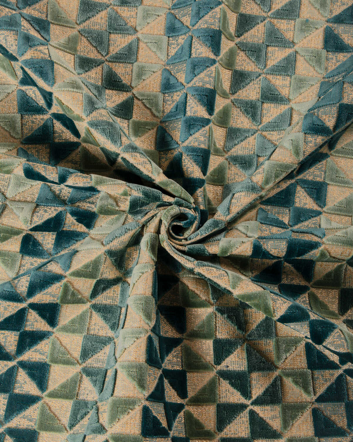Prisma Velvet - Turquoise - LEE JOFA MODERN Fabric