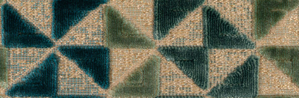 Prisma Velvet - Turquoise - LEE JOFA MODERN Fabric