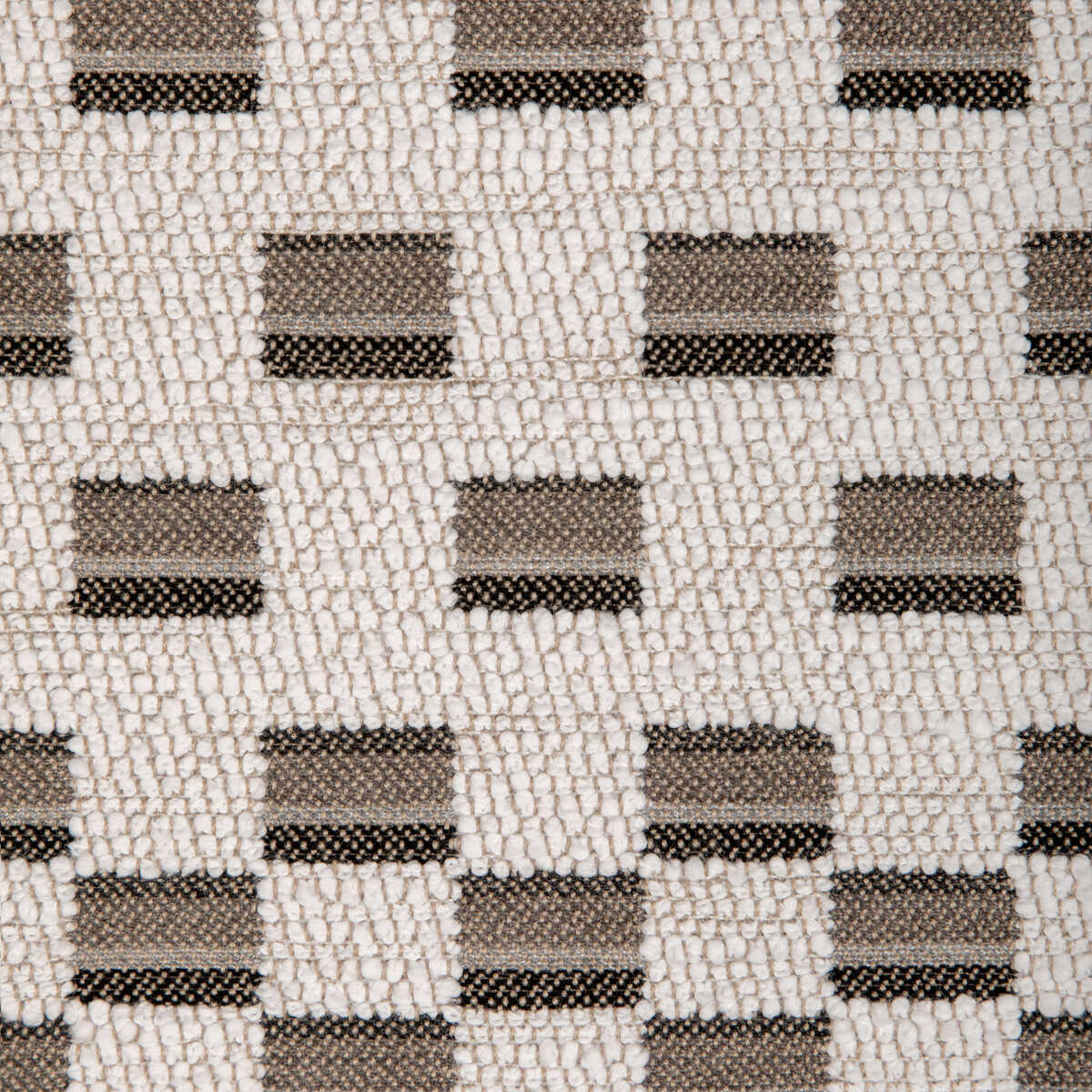 Solano - Ivory/Ebony - LEE JOFA MODERN Fabric