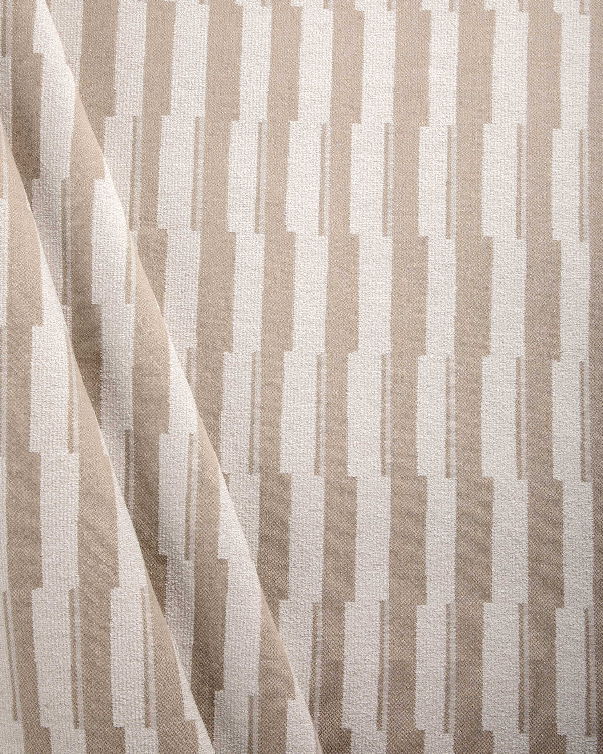 Huron - Buff - LEE JOFA MODERN Fabric