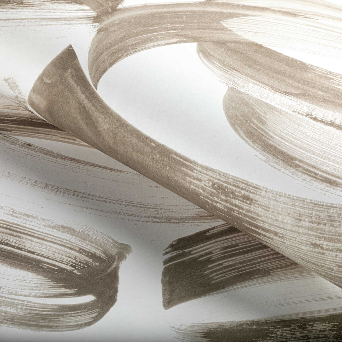 Laryo Paper - Sand - LEE JOFA MODERN Wallpaper