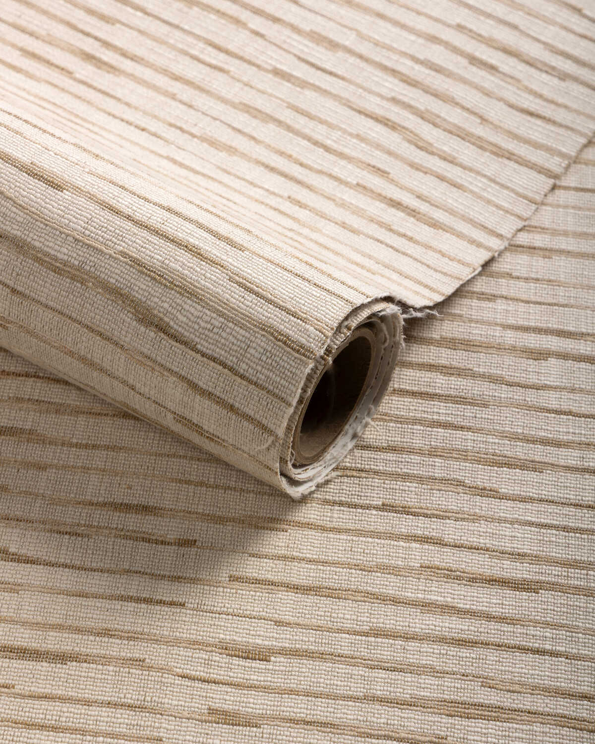 Torin Wc - Sandstone - LEE JOFA MODERN Wallpaper