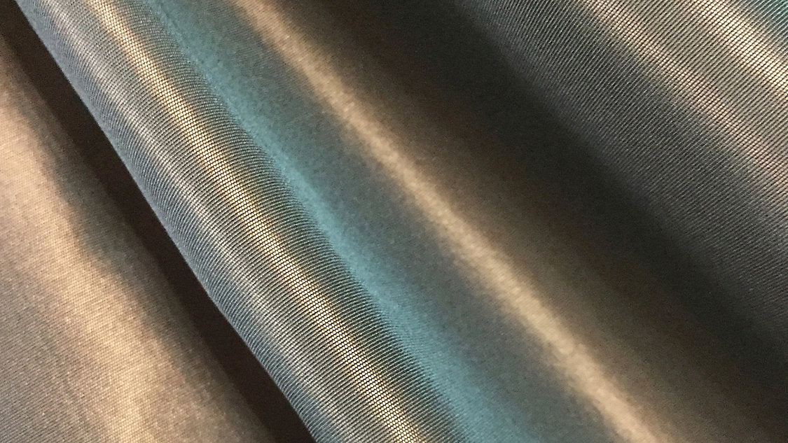 Silk Virtuose - Auburn