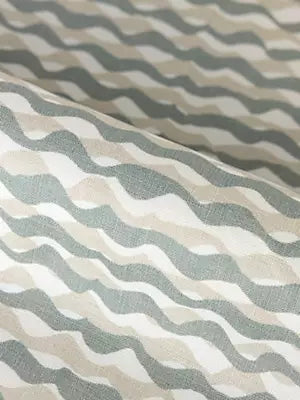 High Tide - Pebble