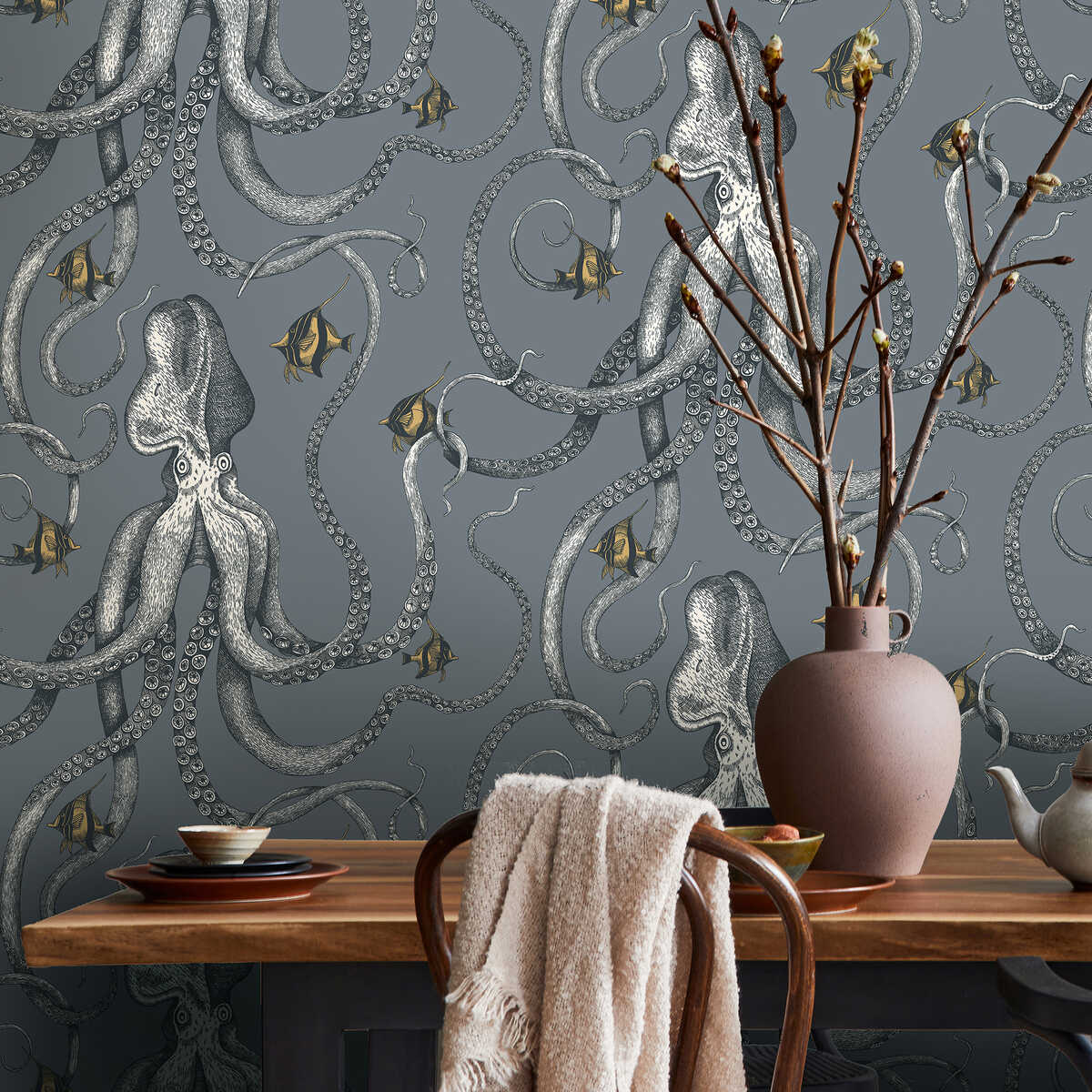 Octopoda Grand - 11 - KRAVET COUTURE Wallpaper