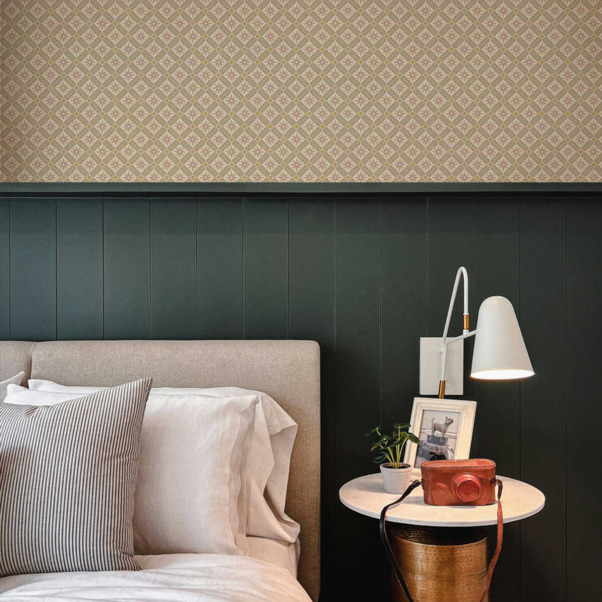 Nova And Sol - 01 - KRAVET COUTURE Wallpaper